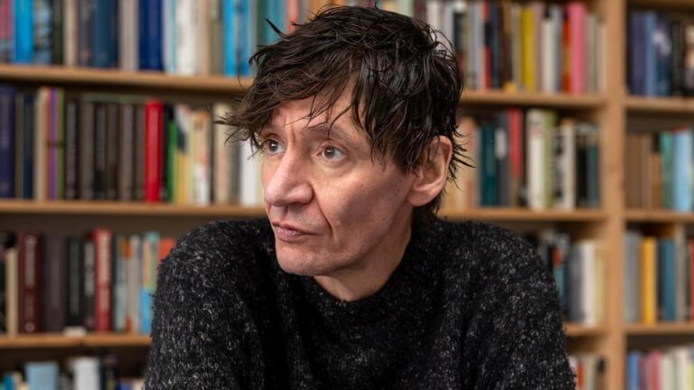 Peter Buwalda vader: wat is bekend over zijn familie