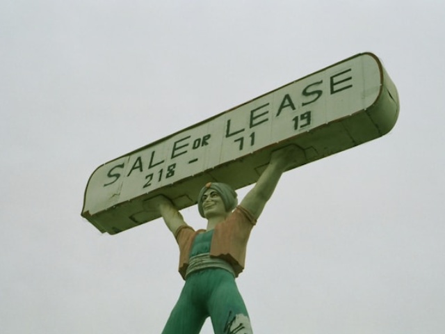 Sale leaseback